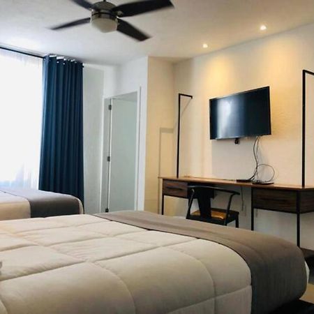 Urban Gran Plaza Aparthotel ซาโปปัน ภายนอก รูปภาพ