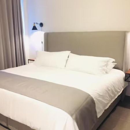 Urban Gran Plaza Aparthotel ซาโปปัน ภายนอก รูปภาพ