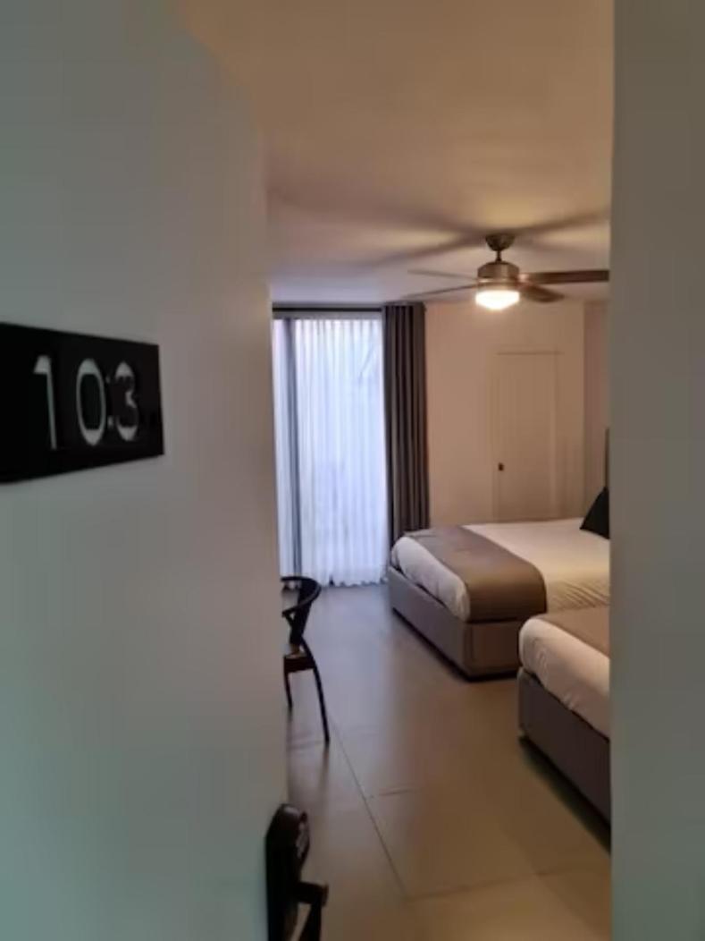 Urban Gran Plaza Aparthotel ซาโปปัน ภายนอก รูปภาพ